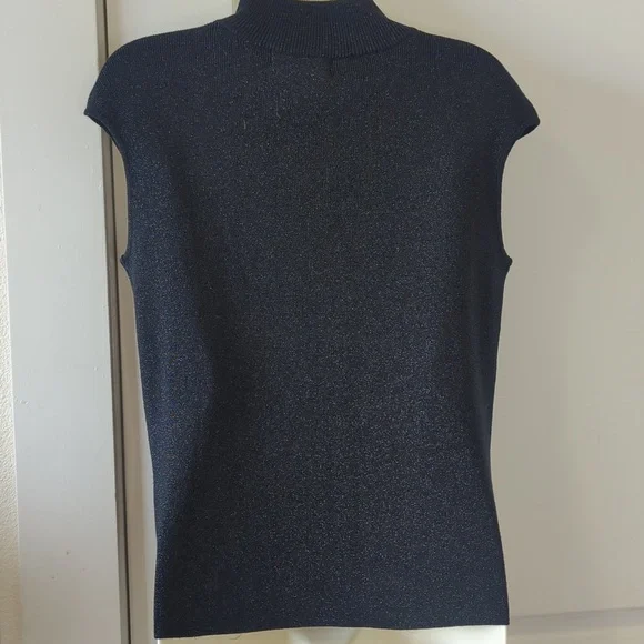 EUC Coldwater Creek Mock Neck Sleeveless Top - Picture 4 of 7